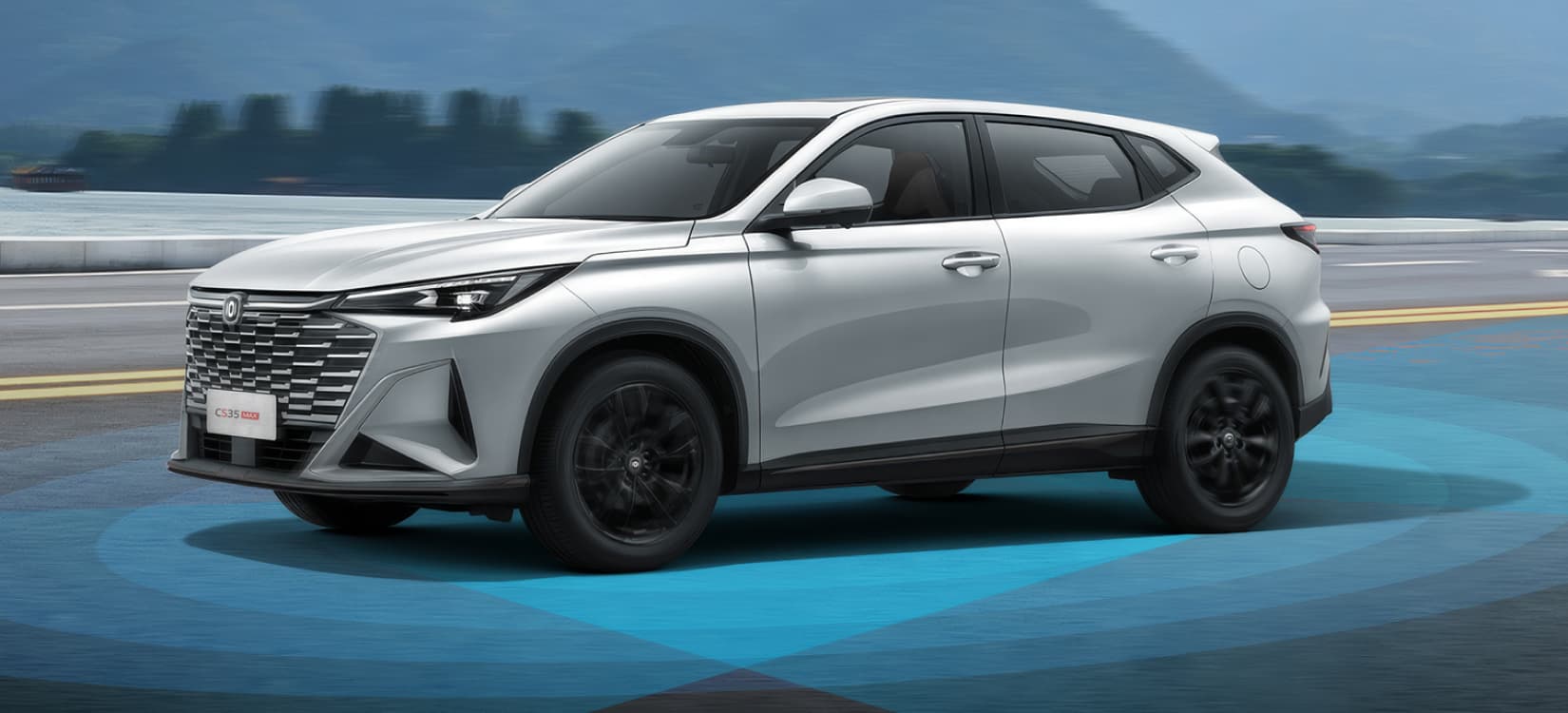 Control crucero adaptativo ACC y frenado de emergencia autonomo AEB.