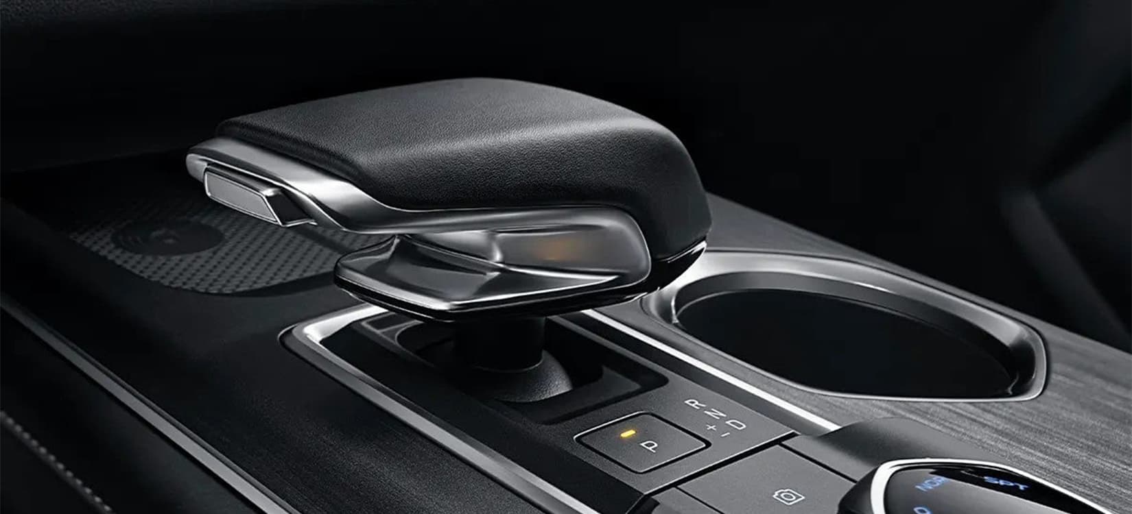 Palanca de cambios tipo E-Shift.