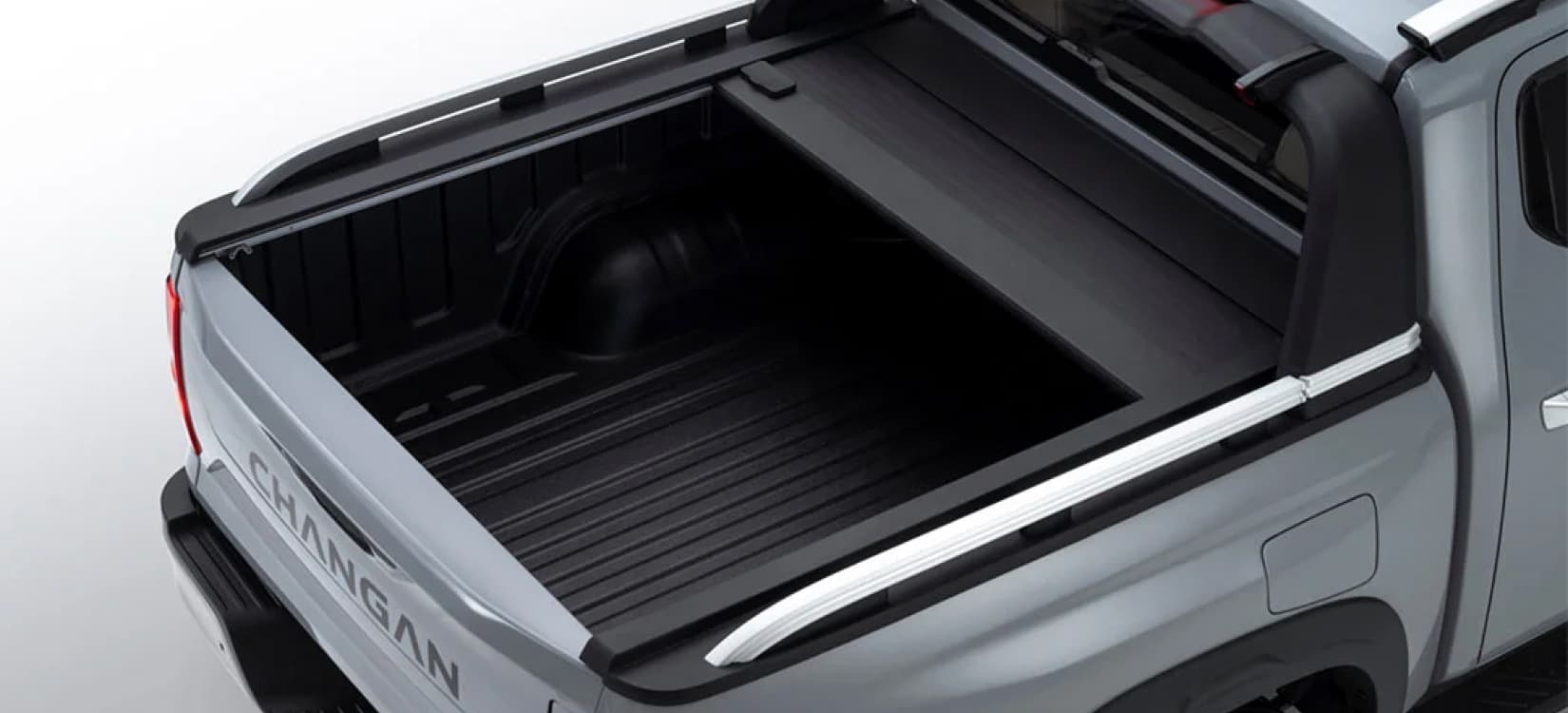 Rieles en el toldo decorativos.